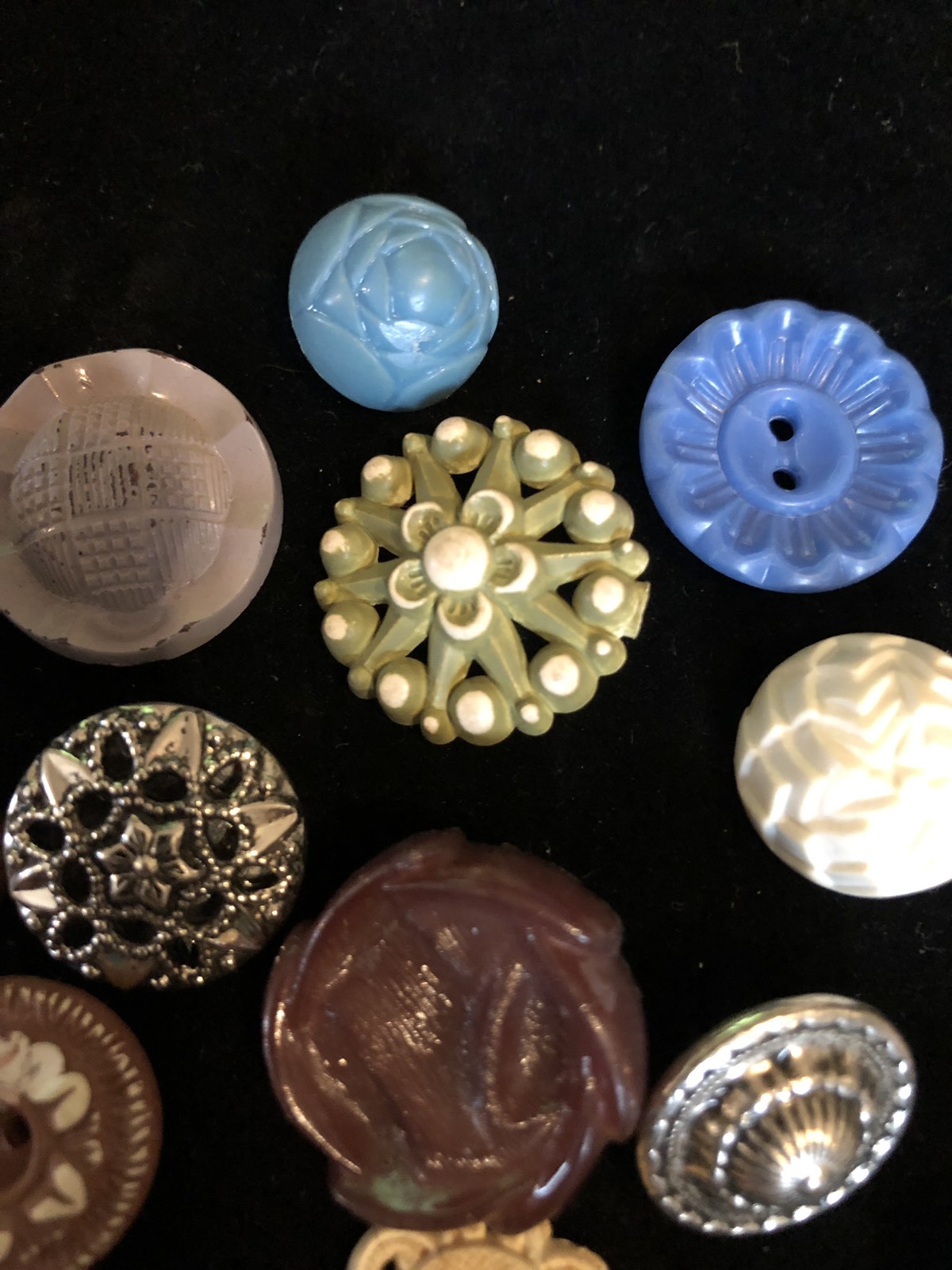 Rare Antique Buttons, Lot Of 18, Flowering