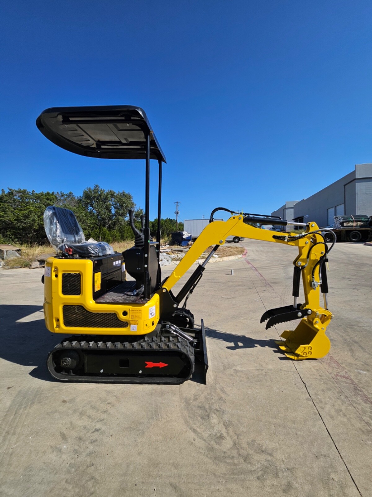 小物 minnano creek 2025 1 TON, R319 Mini Excavator w/ Canopy Kubota Diesel