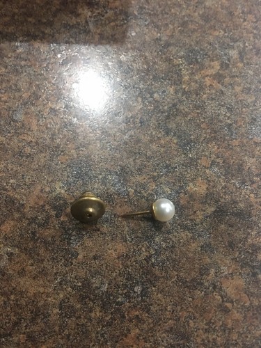 14k Gold Pearl Tie Tac