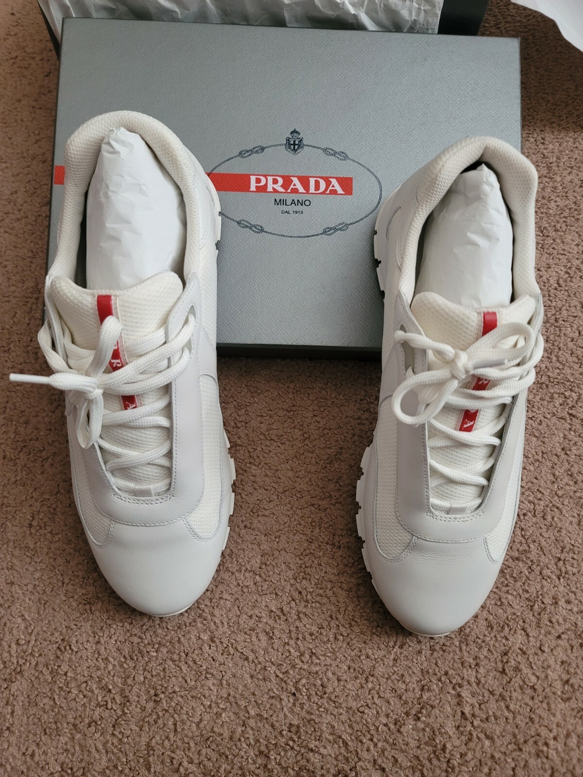 prada runner