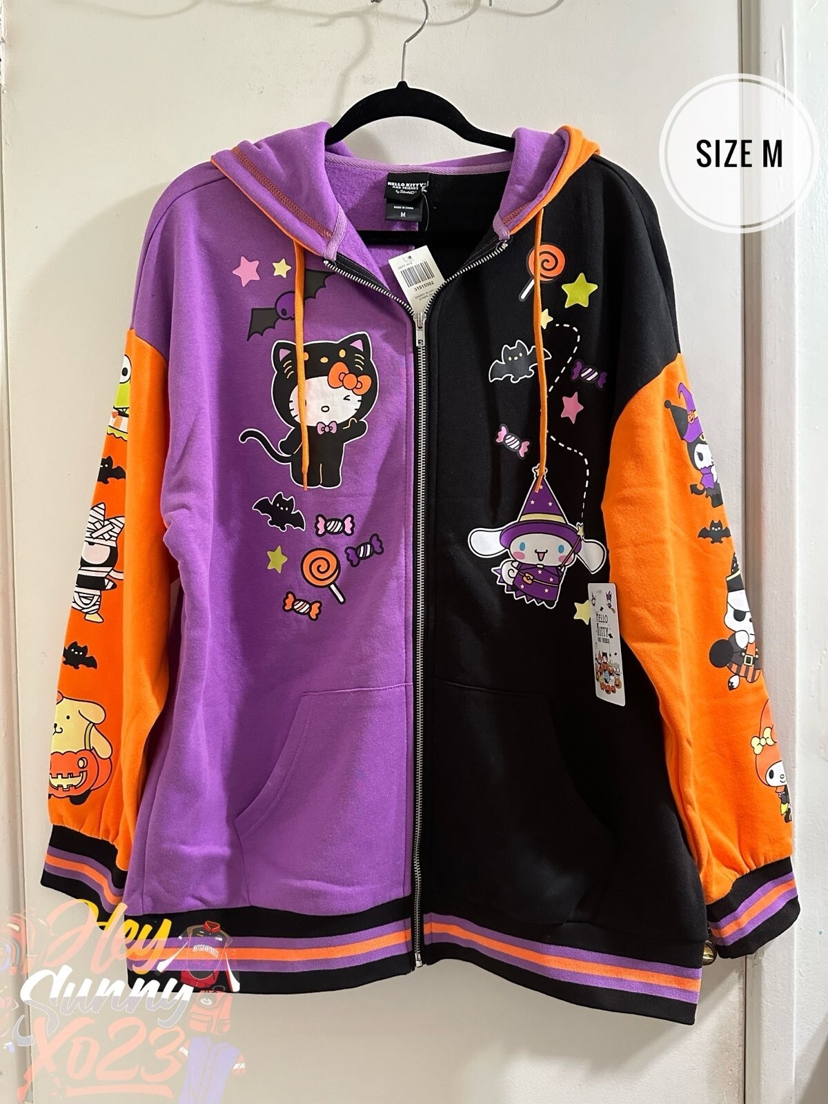 HELLO KITTY DIMMOIRE フルジップジャケット Hello Kitty x Loungefly 50th Anniversary Classic Unisex Jacket