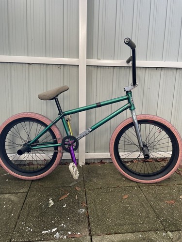 パーツ fiend varanyak bmx frame 20.75 Fiend Varanyak V3 Frame – Source BMX