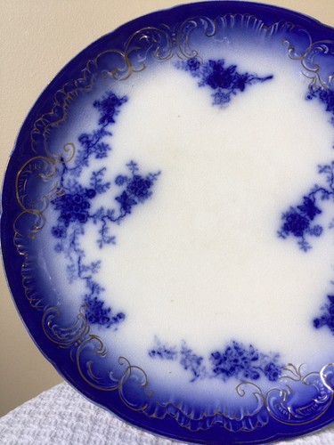 ANTIQUES 1800’s WHEELING POTTERY “LA BELLE “ LARGE FLOW BLUE CHARGER, MINT