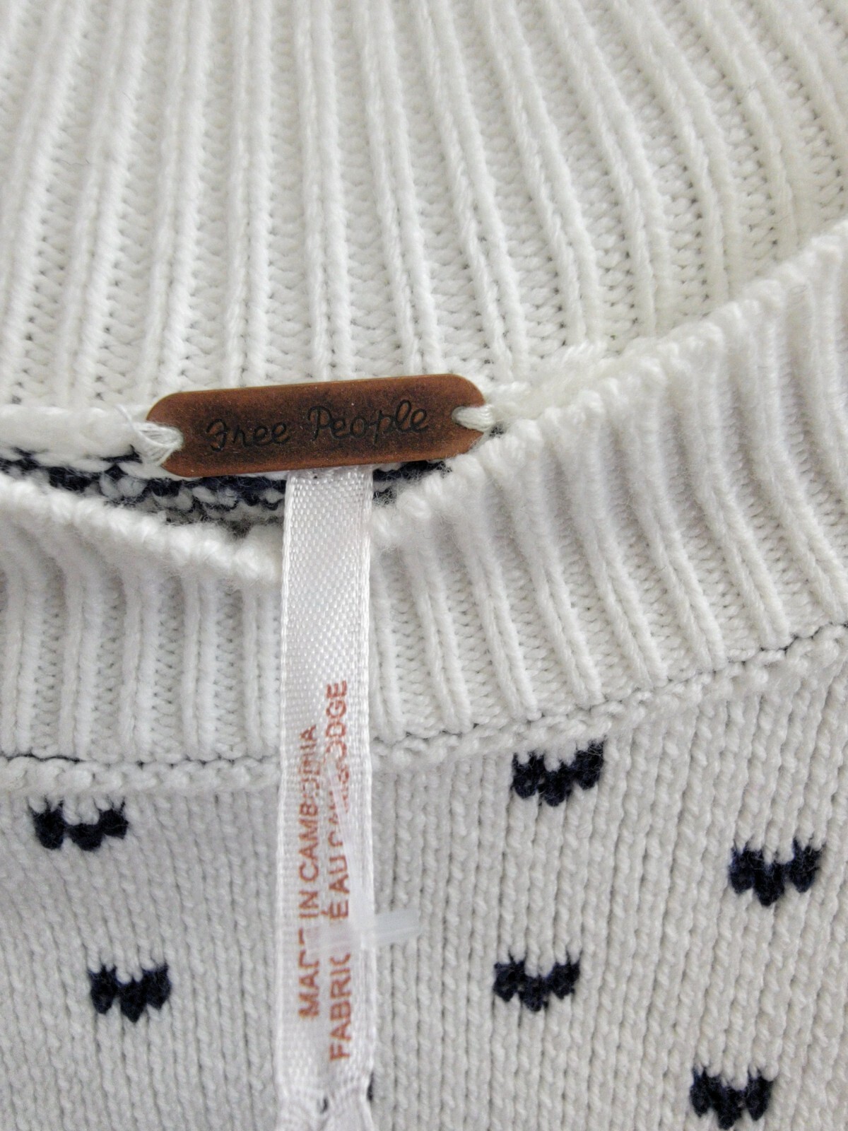 Free People Heart Easy Street Crop Sweater Women's L Black Long Sleeve Pullover - Picture 9 of 16