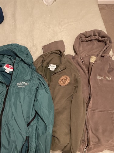 Buffalo Trace Distillery Jacket + Sweatshirt Lot Of 3 - Size Small