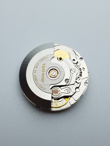 ※たけぬつ　TAG HEUER Master & Dynamic TAG Heuer Aquaracer Date x Bamford - Titanium - 43 mm | TAG