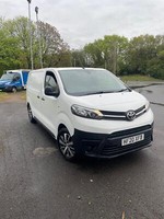 Toyota Proace Medium 1.5TD 120 Icon Van3020/20 Registration 