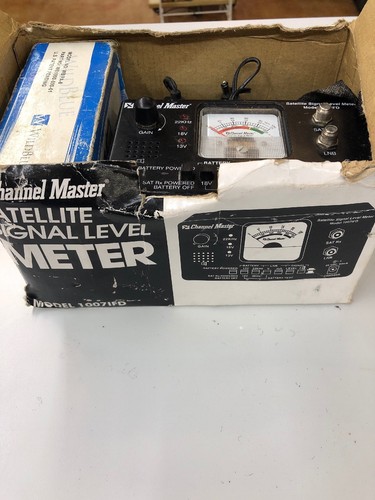 Channel Master Deluxe Satellite Signal Level Meter, 1005IFD; Rechargeable R18425