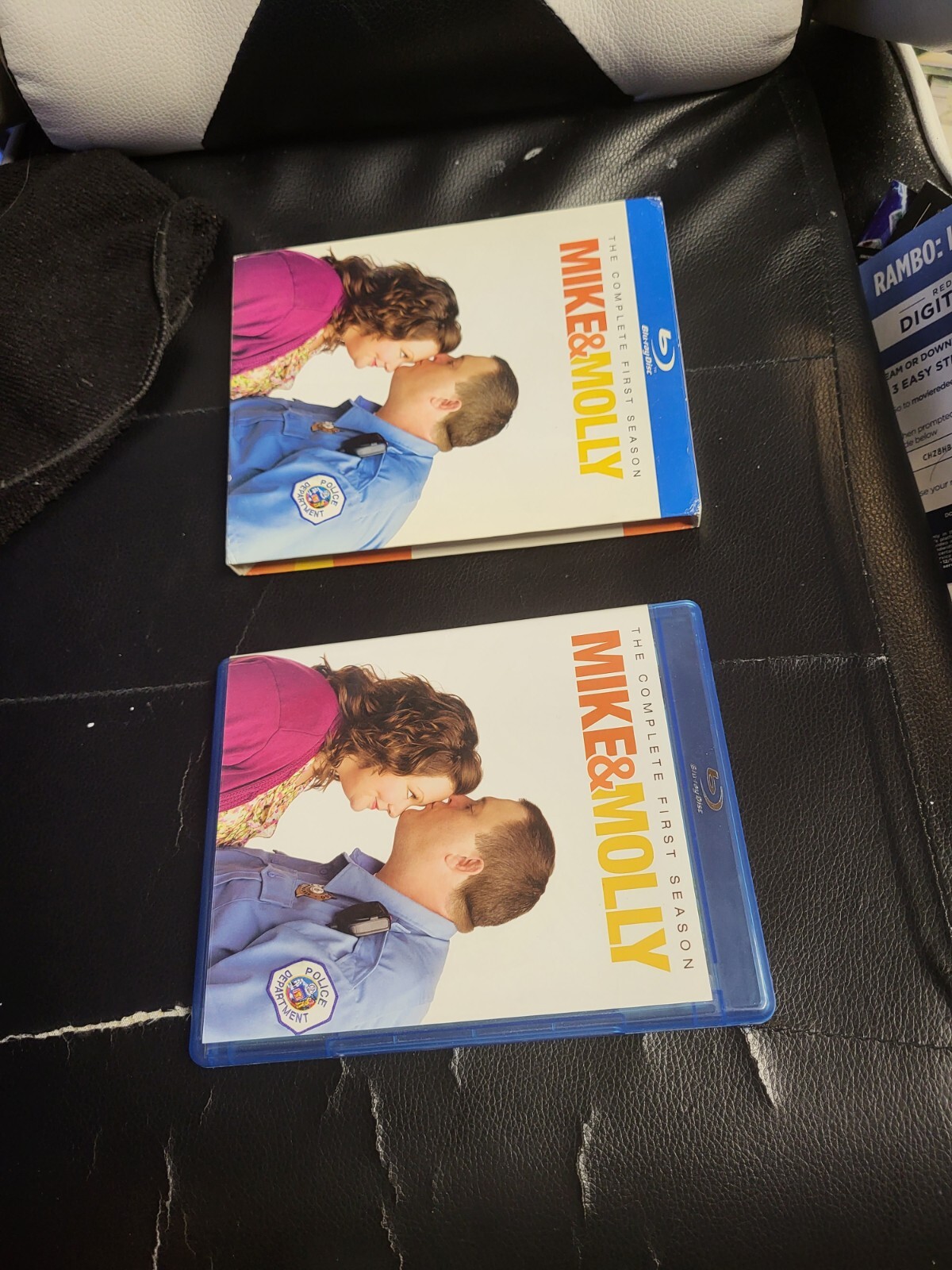 (未使用･未開封品)Mike & Molly: Complete First Season [Blu-ray] Mike Molly: The Complete First Season (Blu-ray 2011, 2-Disc
