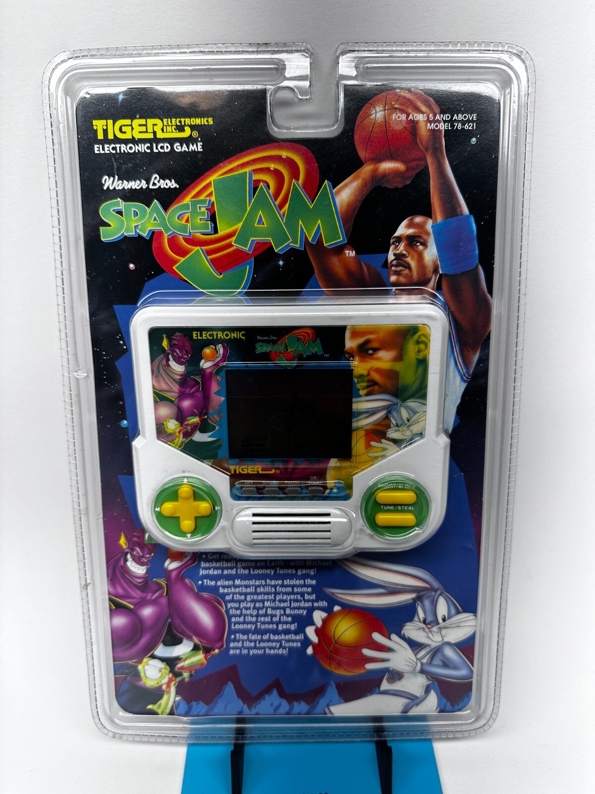 Factory SEALED 1996 Space Jam Tiger Electronics Michael