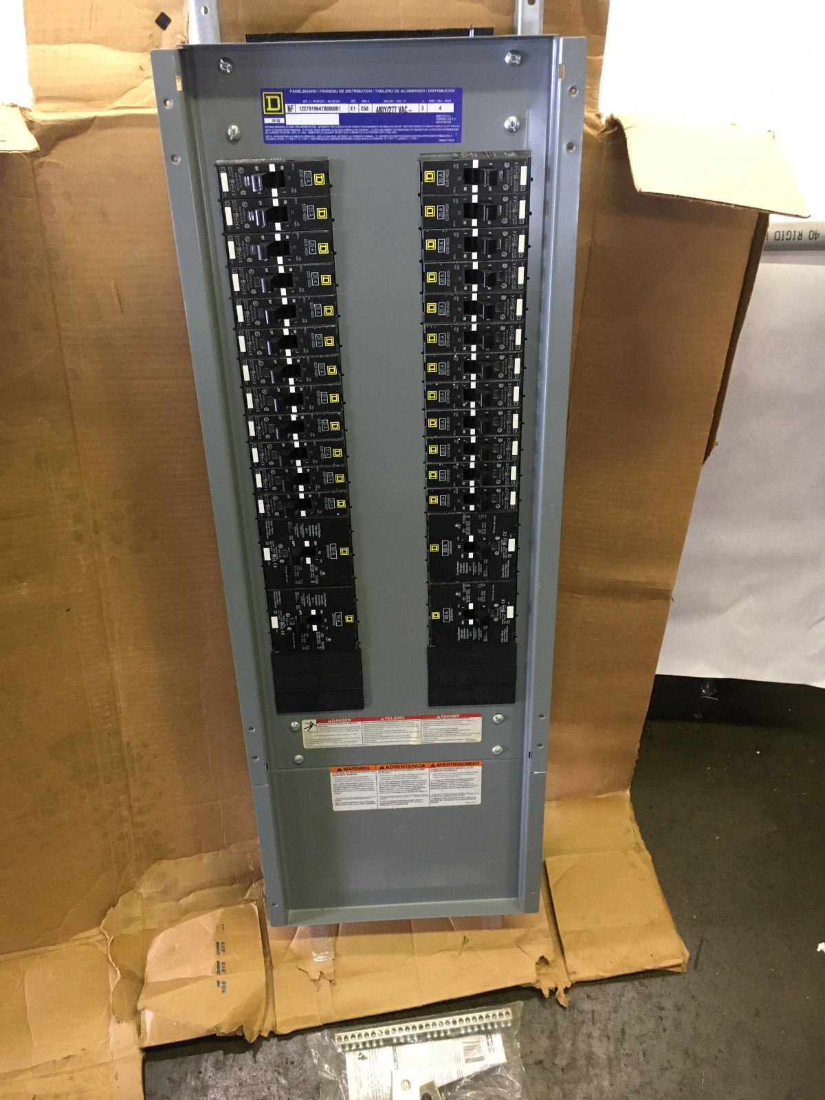 Square D 12279196470080001 new in box 250a max 3ph 4w MLO 480/277v 42 space #E3