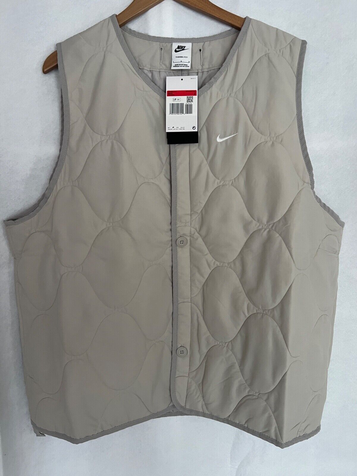 Nike Life Mens Woven Insulated Military Vest Gilet DX0890 Nike Life Mens Woven Insulated Military Vest Gilet DX0890