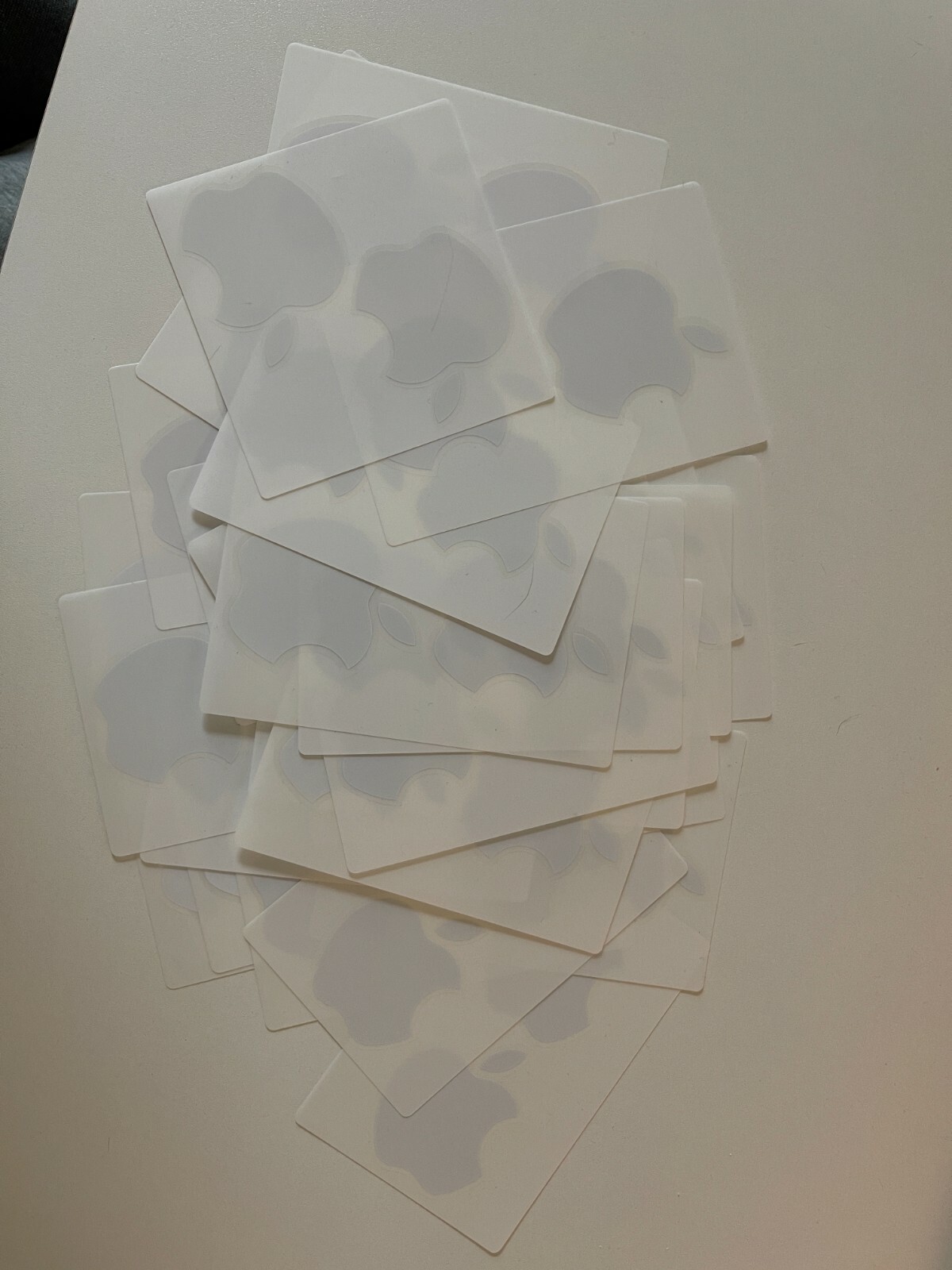 2 Originale Apple Aufkleber/ Sticker vom MacBook/ iPad/ iPhone