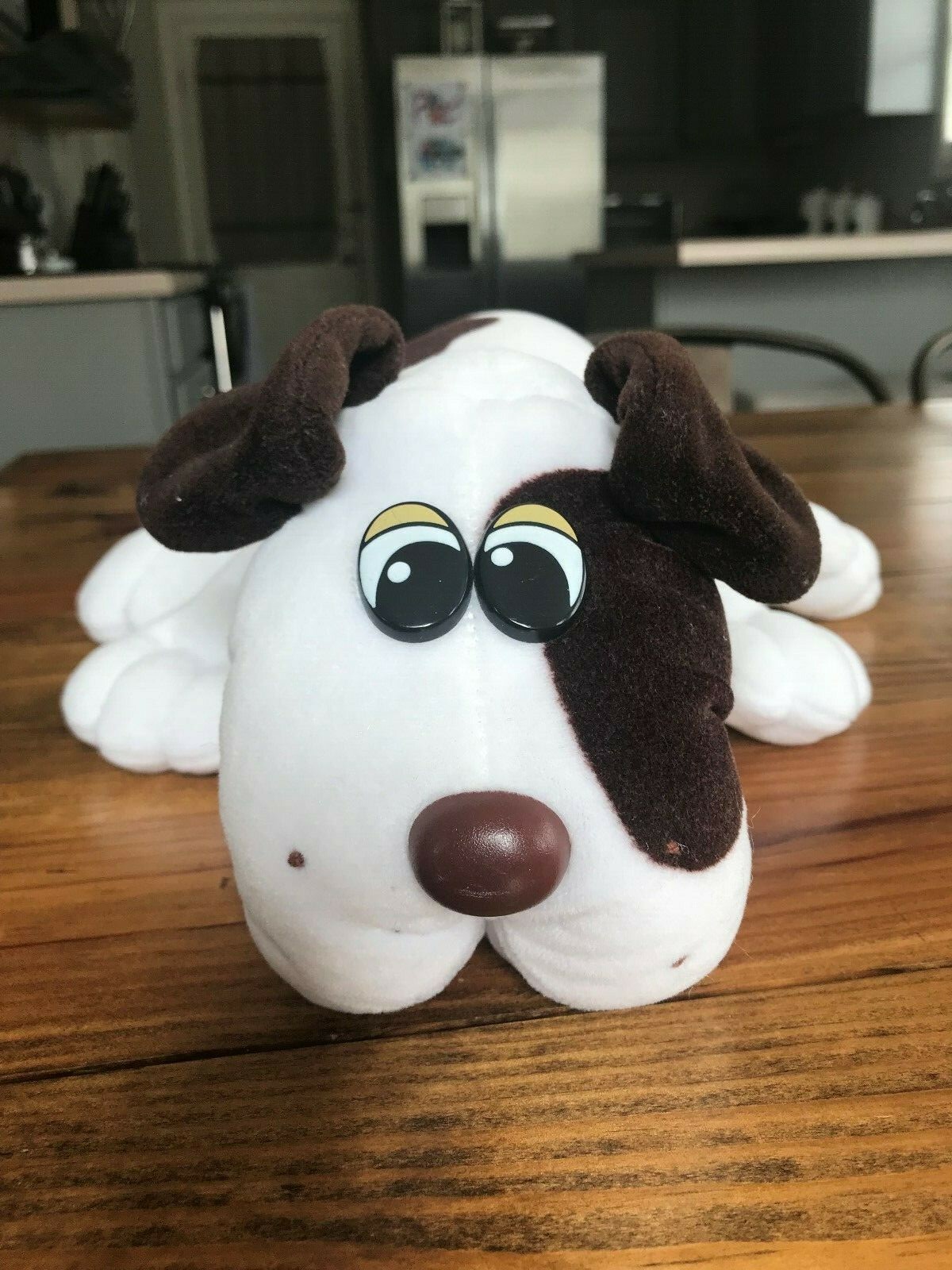 Pound Puppy Tonka Plush 18