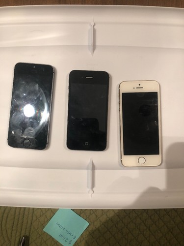 Lot of Apple Iphones for Parts or Repair Plus iPads And Samsung Device Broke