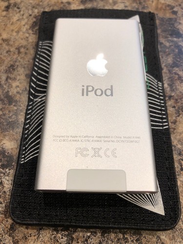 Apple iPod nano 7th Generation Silver (16 GB) USED BUT WORKS LIKE NEW