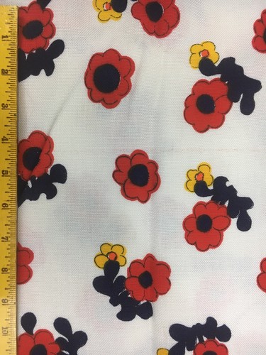 Vintage White 1960sFlowers Cotton Fabric 3 1/2 Yards 42