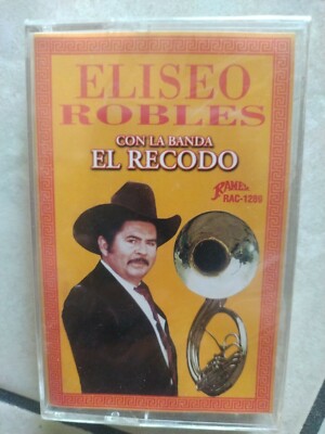 Eliseo Robles Con La Banda El Recodo