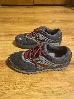 brooks beast size 11