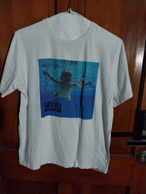Nirvana : Nevermind T-shirt  Pull & Bear