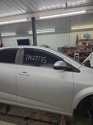 Used Right Front Door fits: CHEVY SONIC Right 12 13 14 15 16 17 18 19 20