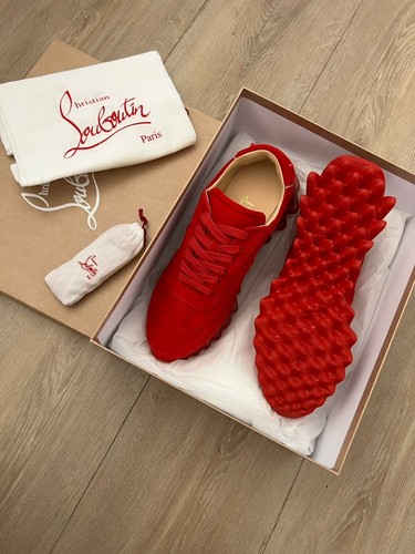 【CHRISTIAN LOUBOUTIN】LOUBISHARK SNEAKERS Loubishark - Sneakers - Calf leather and veau velours