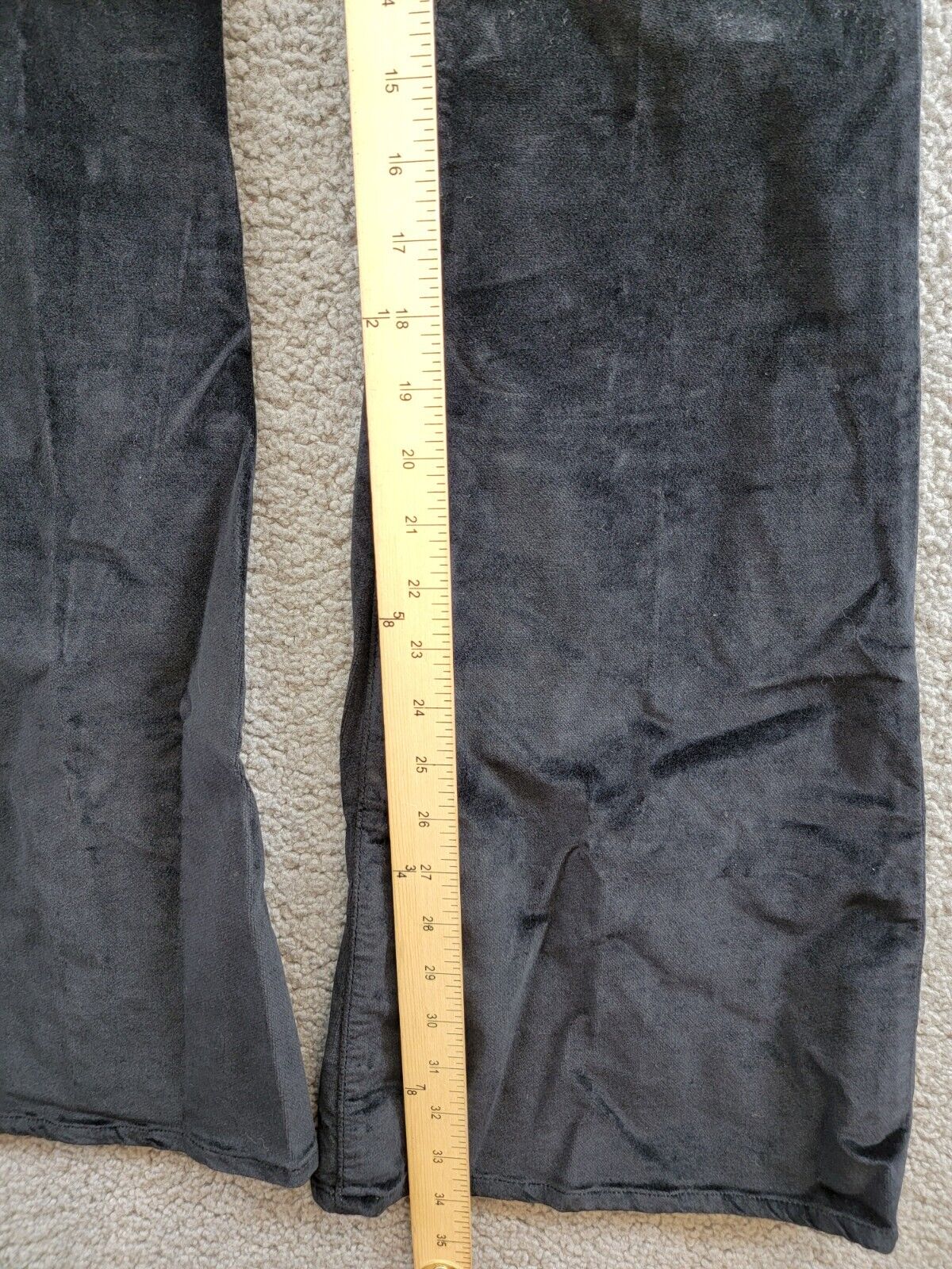 Veronica Beard Sheridan High Rise Bell Flare Velvet Jeans Women's 24 Black Solid - Picture 7 of 18