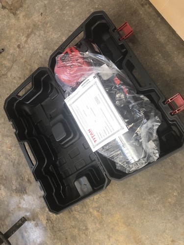 Gas Powered T-Post Driver Titan PGD 2875H HONDA MOTOR