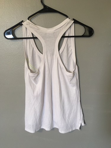 Nike Pro Sports Wear Womens Tank Top White Rainbow Swoosh XS