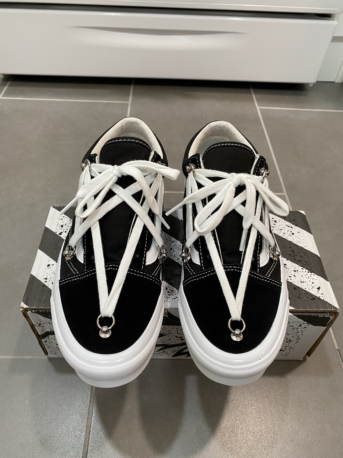 vans og