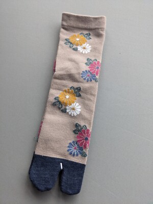 Tabi Split Toe Cotton Crew Socks - Flip Flops - Japanese   FREE UK P&P for 5
