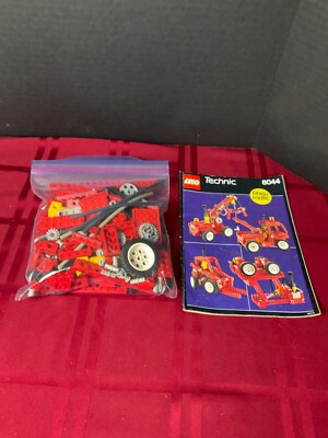 Lego Technic Universal Pneumatic 8044 Set 1990 - COMPLETE W/Manual But No Box