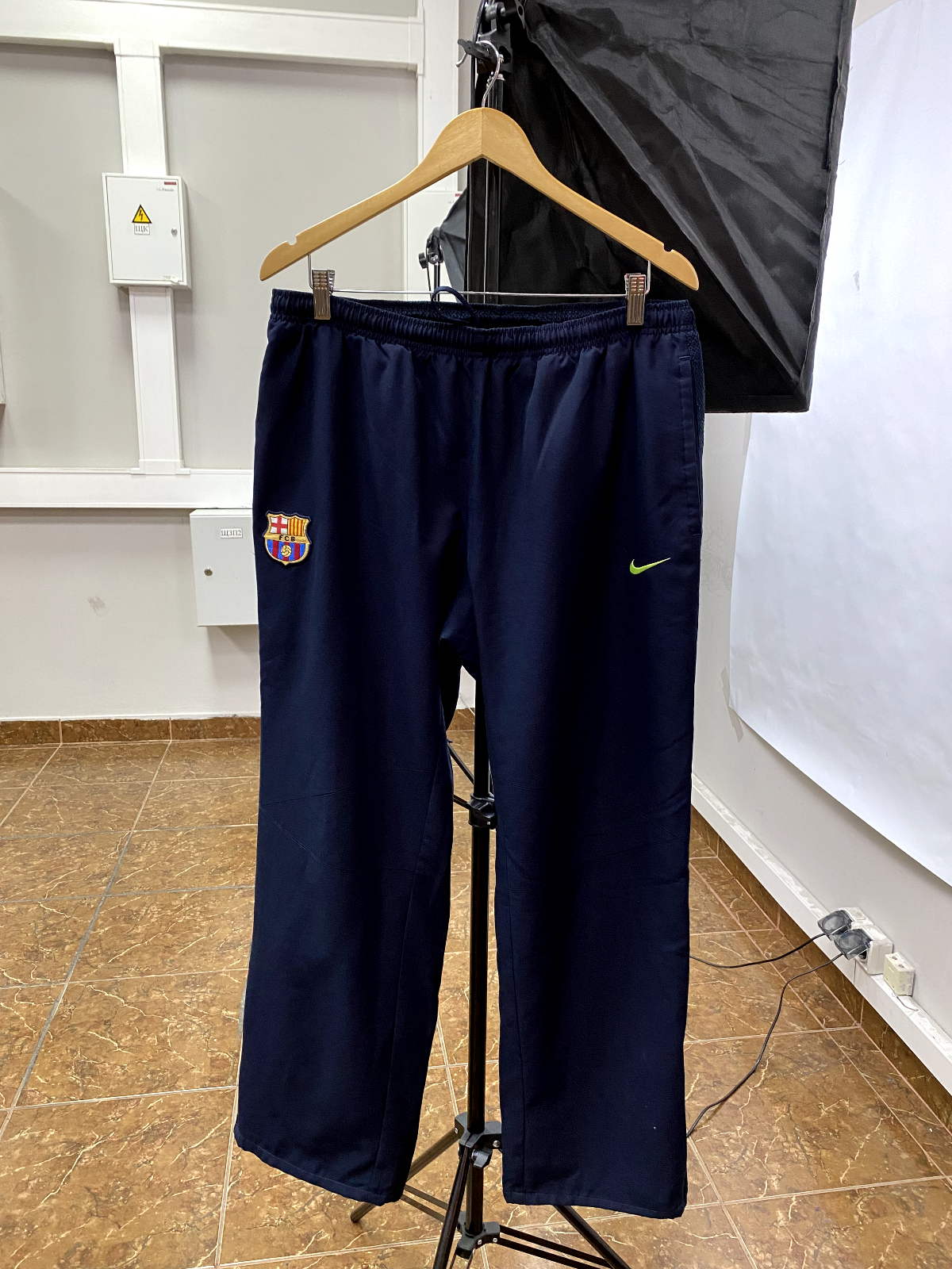 【希少】00s FCバルセロナ トレーニングシャツ ネイビー NIKE y2k NIKE FCバルセロナ 19/20 CORE MATCH Tシャツ 半袖 ジュニア