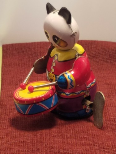 Vintage Collectible Panda Drummer Clockwork Wind-Up Tin Toy w/ Key