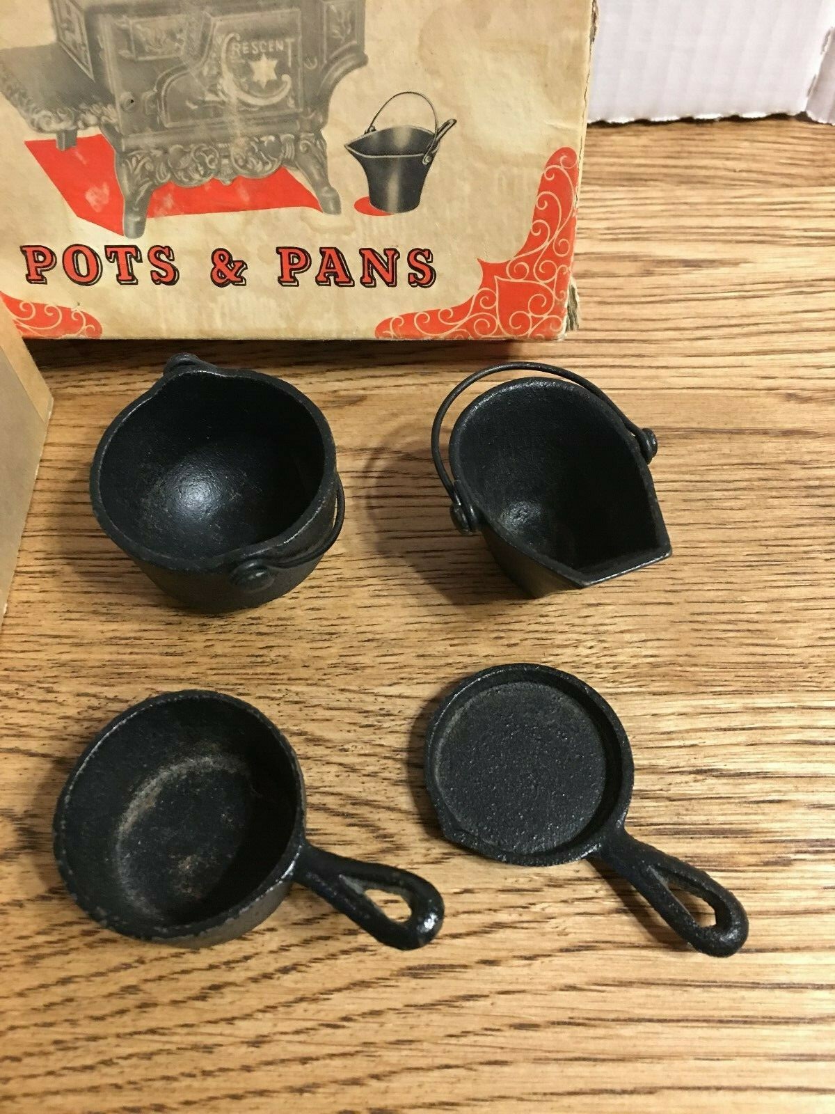 Vintage Greycraft Pots & Pans Set # U-120 Cast Iron Doll Size 4 Piece