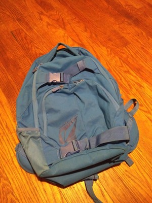 clive skateboard backpack