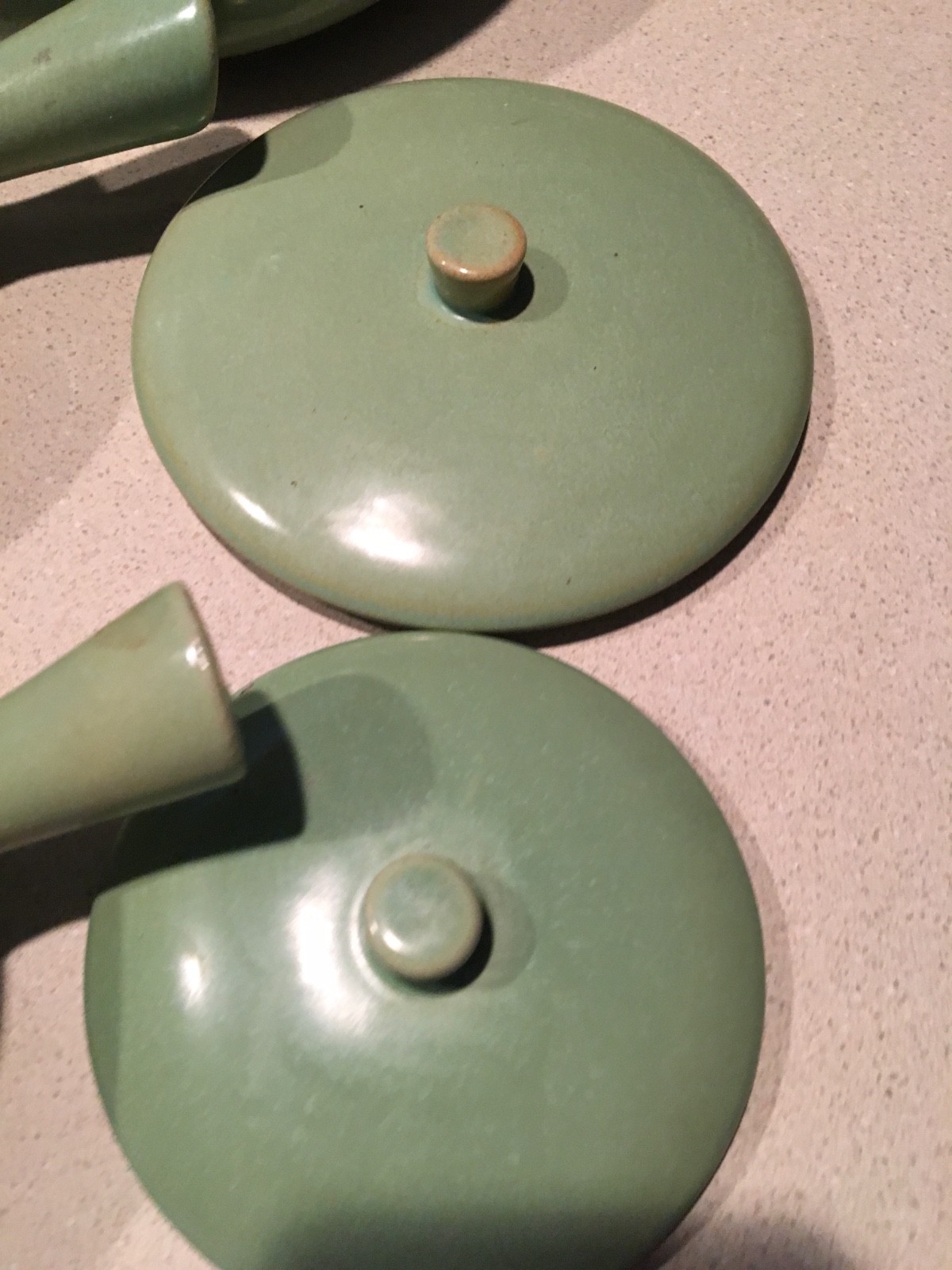 LA SOLANA POTTERY SOUP CASSEROLE CROCK GREEN/JADE 3 CROCKS WITH TWO LIDS