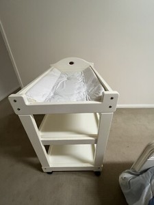 gumtree boori change table