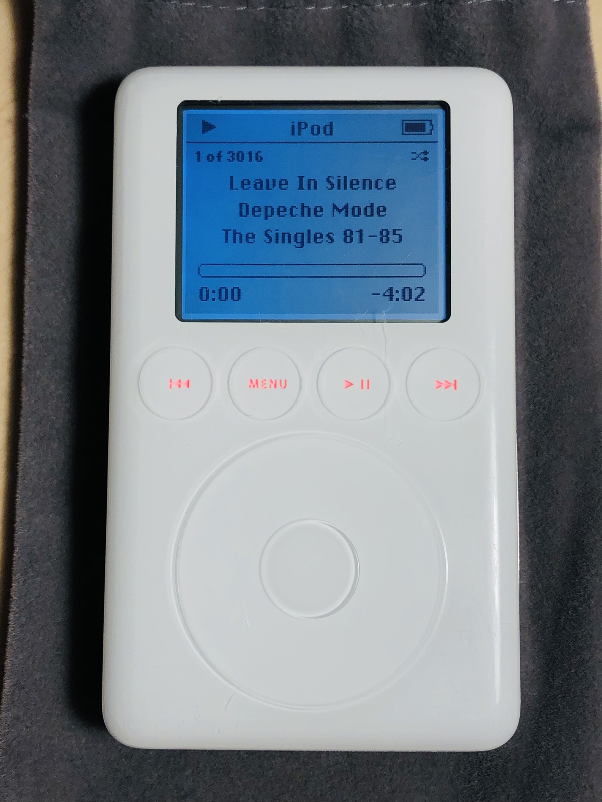 Apple iPod Classic 3rd Generation A1040 10GB 15GB 20GB 30GB