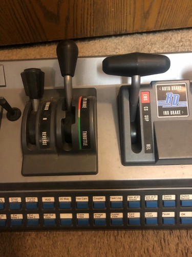P.I.Engineering 120 RailDriver Desktop Cab Controller