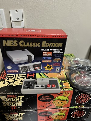 AUTHENTIC Nintendo Classic Edition Mini NES W/ Extra Wireless Controller.