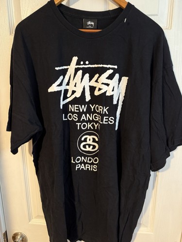 ★大人気★STUSSY DSM London T-Shirt ☆大人気☆STUSSY DSM London T-Shirt (STUSSY/Tシャツ