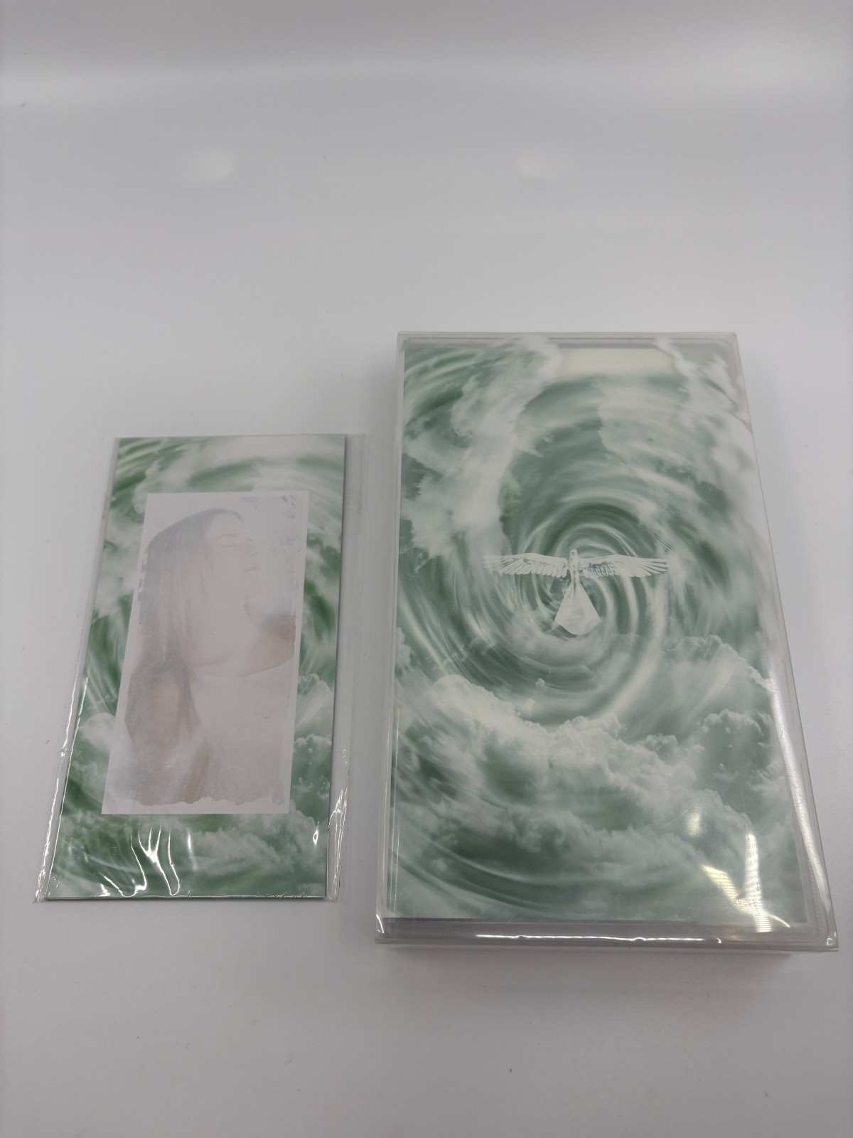 Malice Mizer – Merveilles Cinq Parallele VHS Tape + 6 Cards