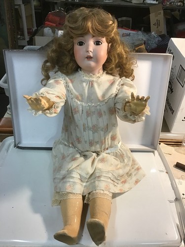 Large 28.5” Antique Kestner Doll 171, Original Ball Jointed