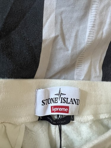 STONE ISLAND STONE ISLAND X SUPREME SHORTS (WHITE/ SMALL ) 32/34 WAIST