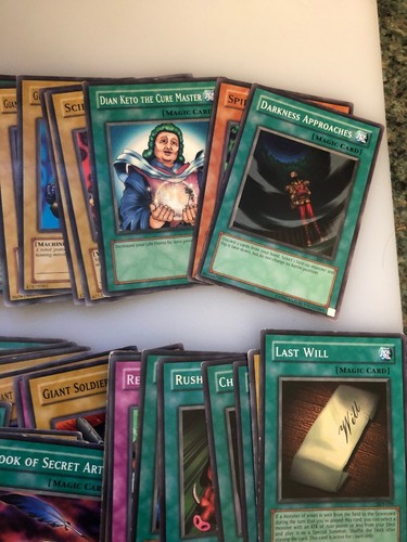 Lot of over 225 Yugioh cards