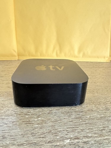 Apple TV HD 1080p 4th Generation A1625 32GB Media Streamer