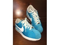 blue suede cortez
