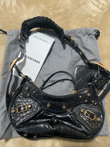 【BALENCIAGA】グレー ホワイト LE CAGOLE チャーム ガーリー Women's Le Cagole Shoulder Bag Xs in White | Balenciaga US