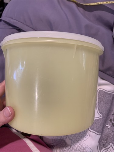 Vintage Tupperware 7